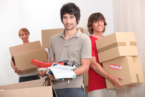 Moving day preparation for a Putney house relocation
